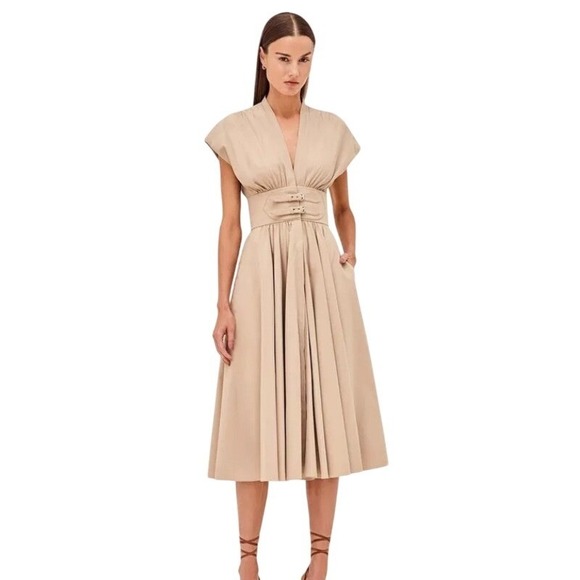 alexis beige dress Alexis Berlin Short Dress – Sloan main image 1